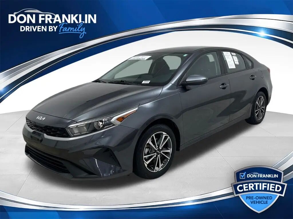2024 Kia Forte LXS — photo 1 of 13