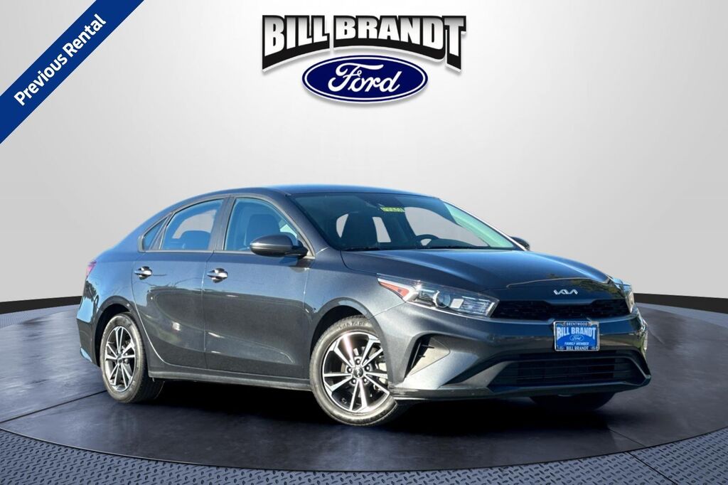 2024 Kia Forte LXS — photo 1 of 13