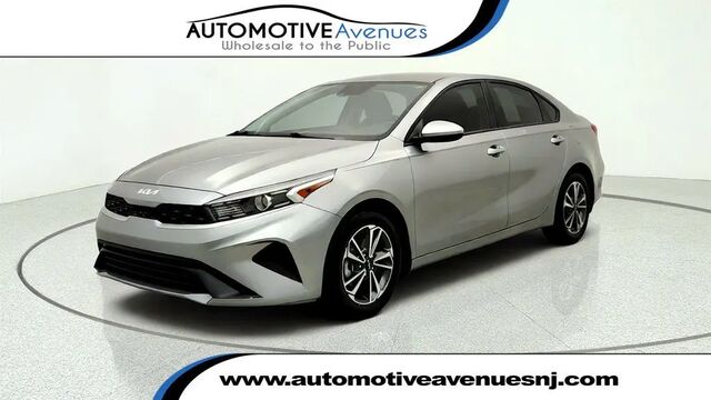2023 Kia Forte LX