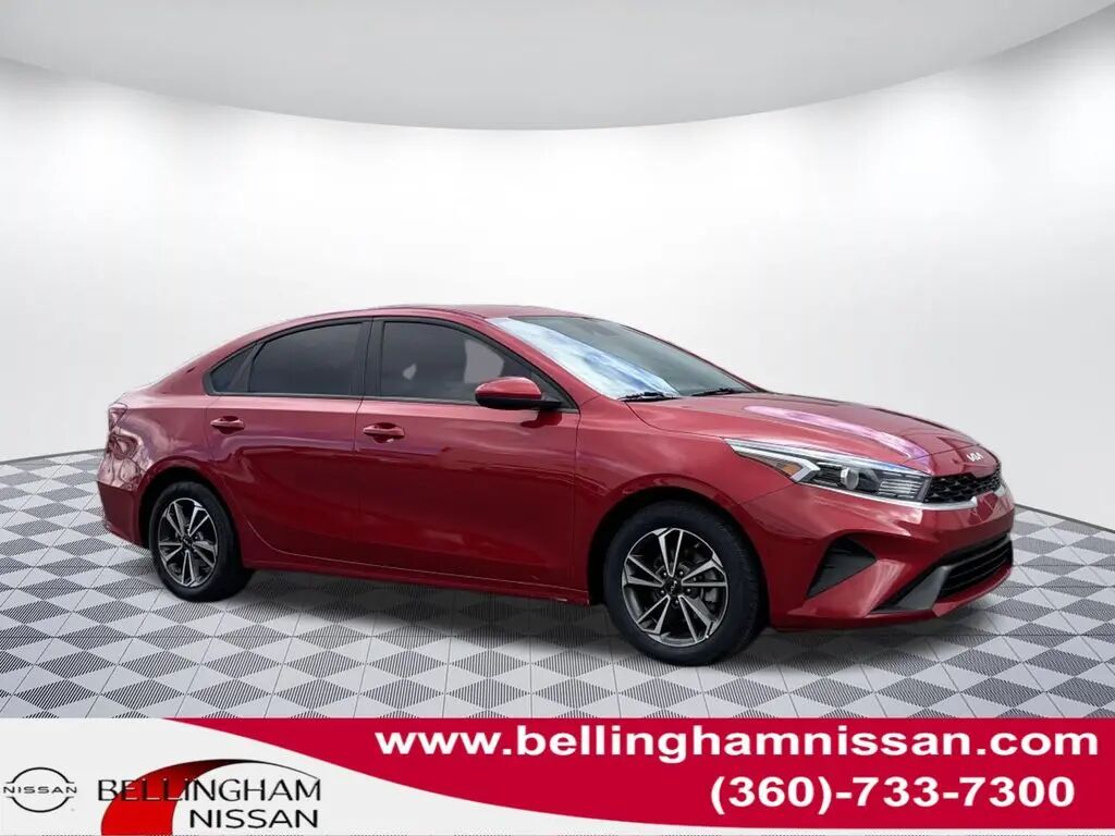 2024 Kia Forte LXS — photo 1 of 13
