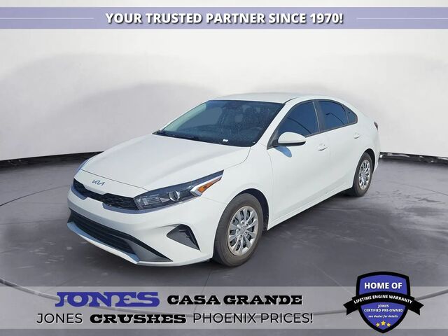 2023 Kia Forte LX