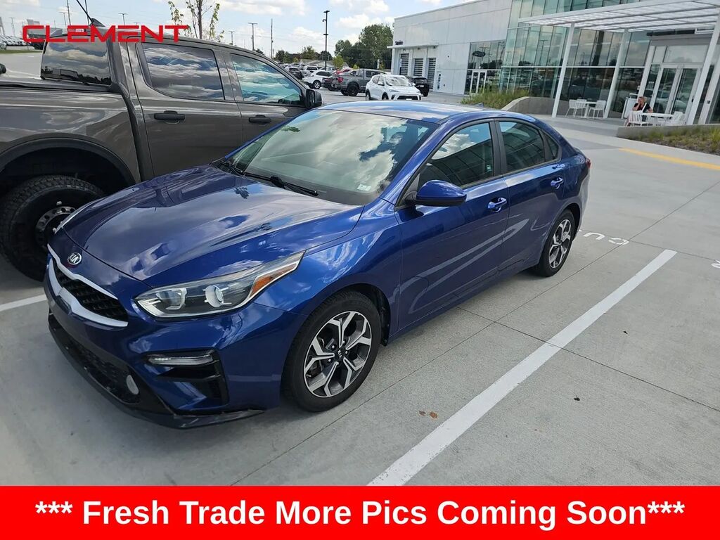 2021 Kia Forte LXS — photo 1 of 8