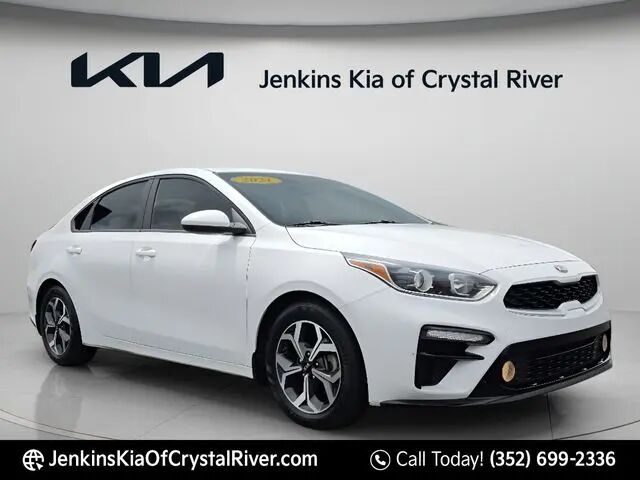 2021 Kia Forte LXS — photo 1 of 13
