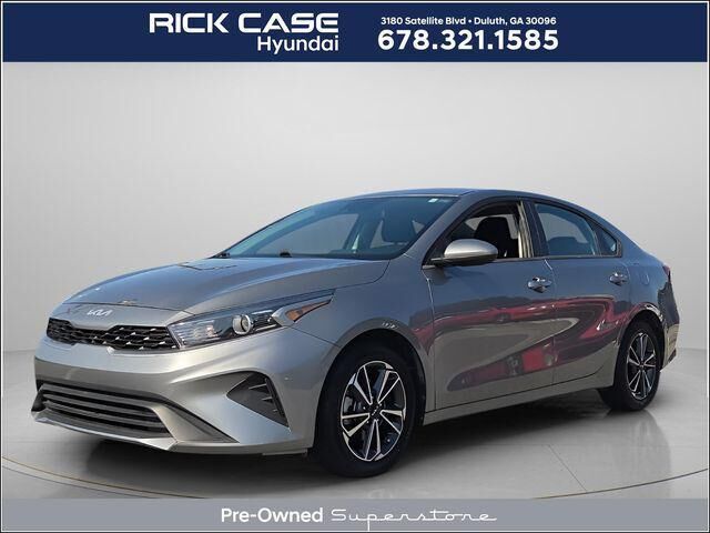 2022 Kia Forte LXS — photo 1 of 12