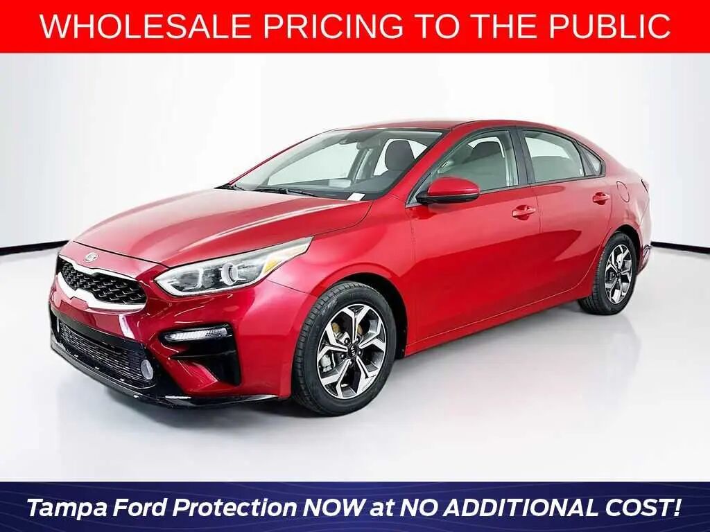 2019 Kia Forte LXS — photo 1 of 13