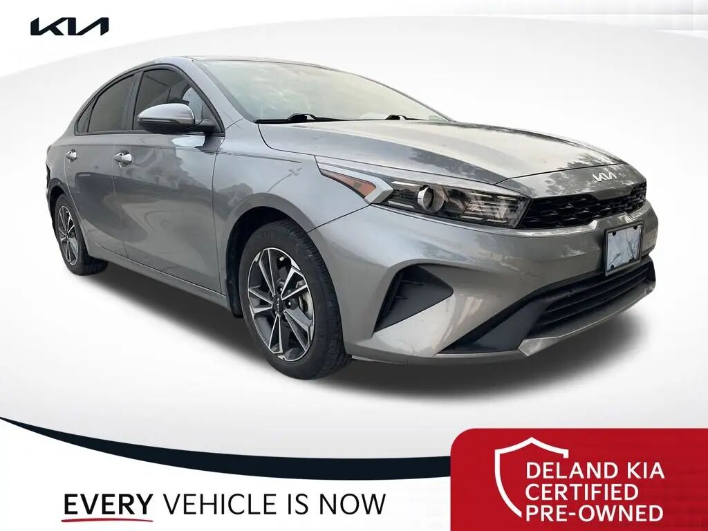 2023 Kia Forte LXS — photo 1 of 13