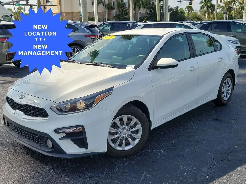 2020 Kia Forte FE — photo 1 of 14