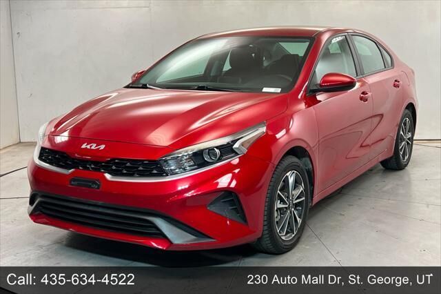 2024 Kia Forte LXS — photo 1 of 13