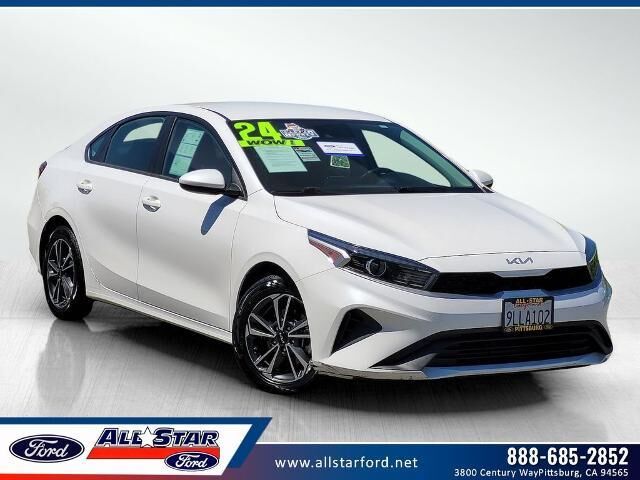 2024 Kia Forte LXS