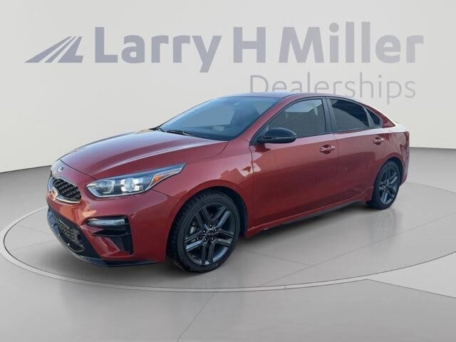 2021 Kia Forte GT-Line — photo 1 of 2