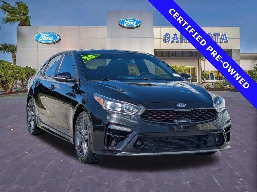 2020 Kia Forte GT Line — photo 1 of 13