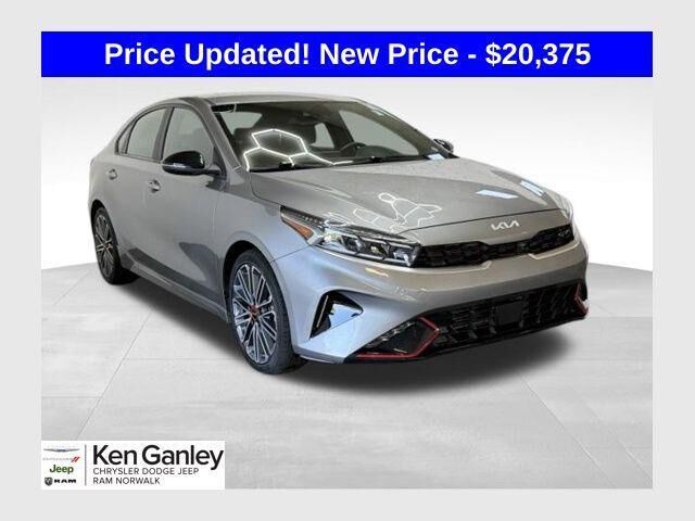 2023 Kia Forte GT — photo 1 of 4