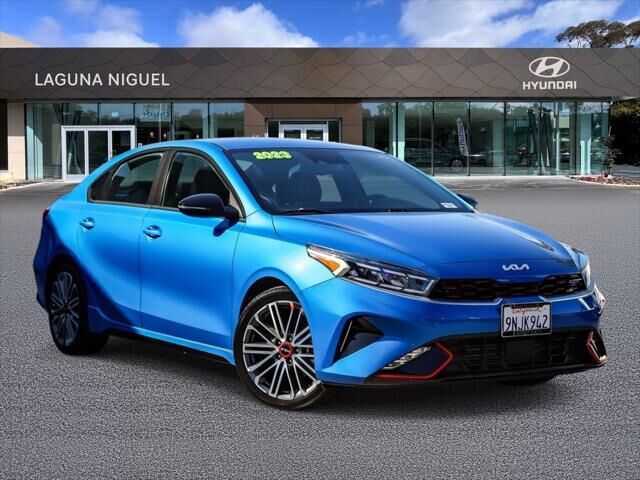 2023 Kia Forte GT — photo 1 of 13