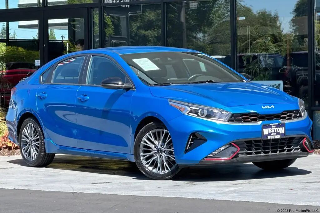 2023 Kia Forte GT-Line