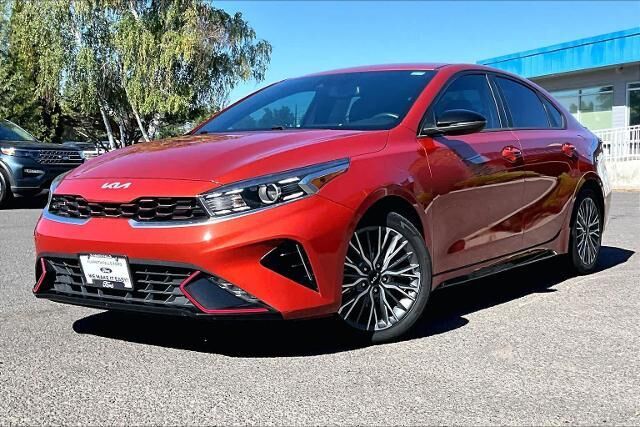 2022 Kia Forte GT-Line