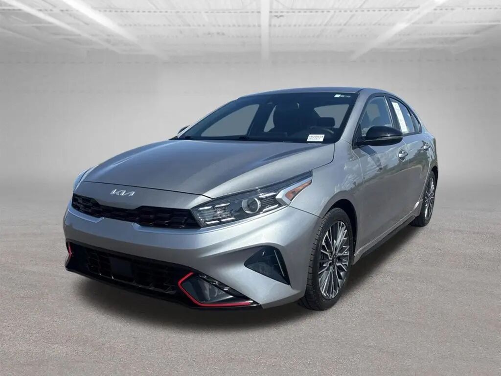2024 Kia Forte GT-Line — photo 1 of 2