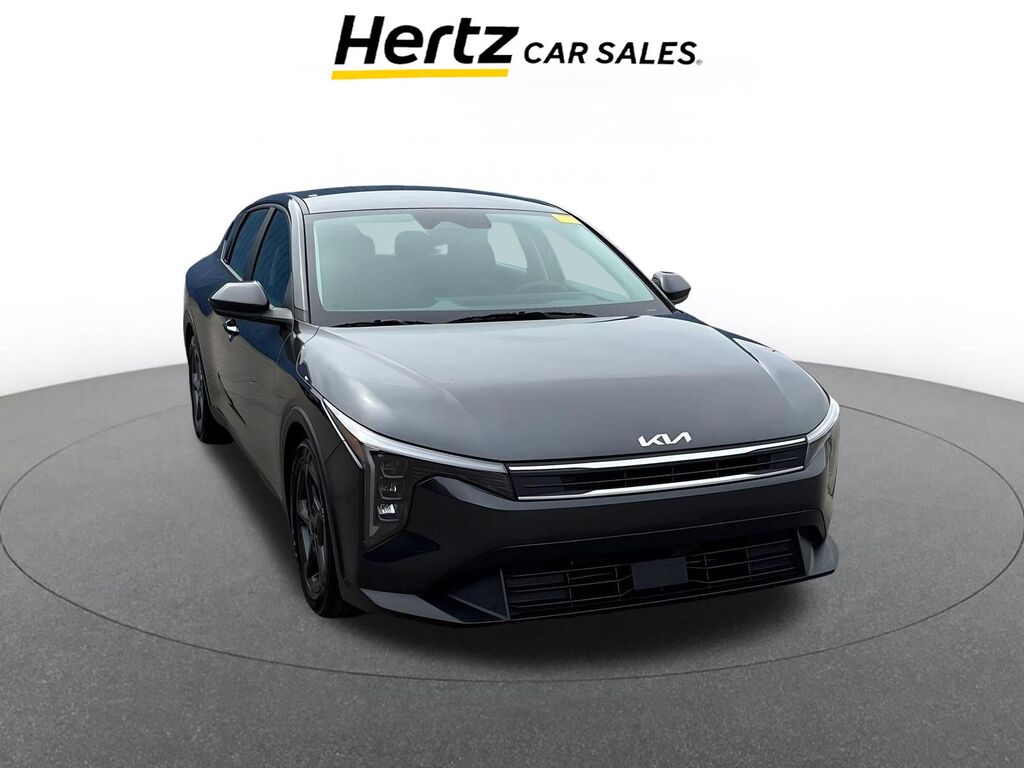 2025 Kia K4 LXS — photo 1 of 1