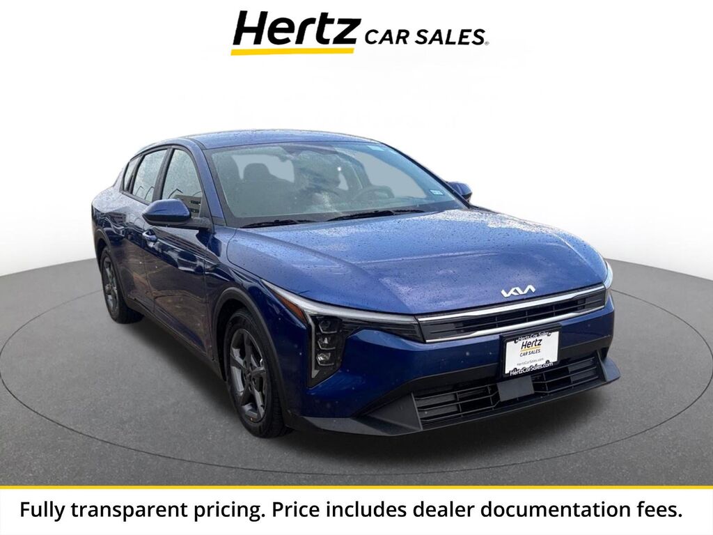 2025 Kia K4 LXS — photo 1 of 1