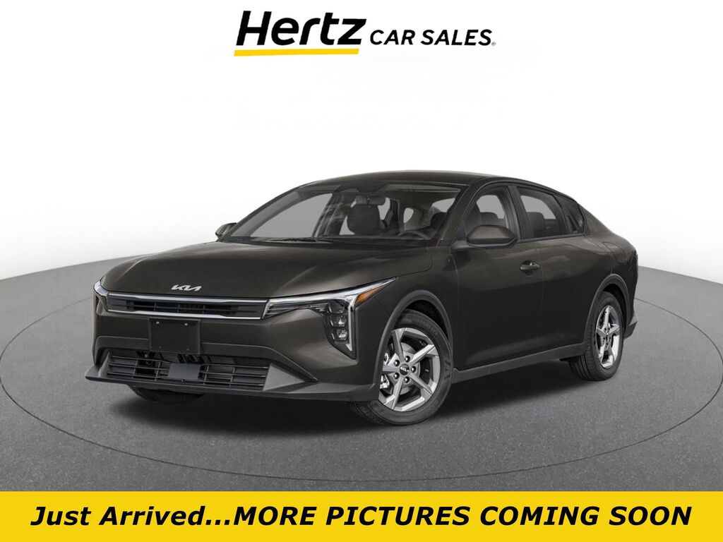 2026 Kia K4 LXS — photo 1 of 2