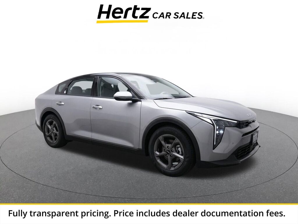 2026 Kia K4 LXS — photo 1 of 2