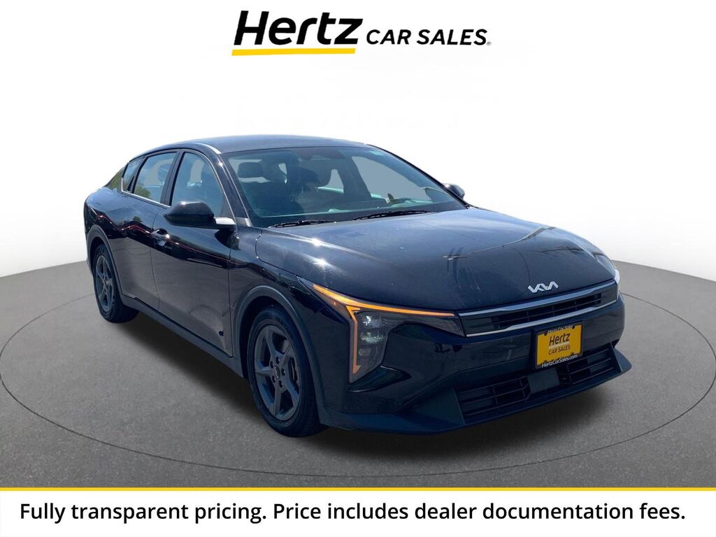 2025 Kia K4 LXS — photo 1 of 1