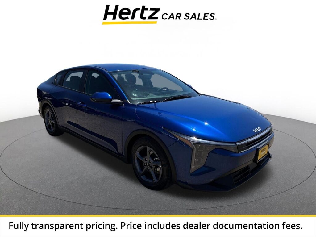 2025 Kia K4 LXS — photo 1 of 1