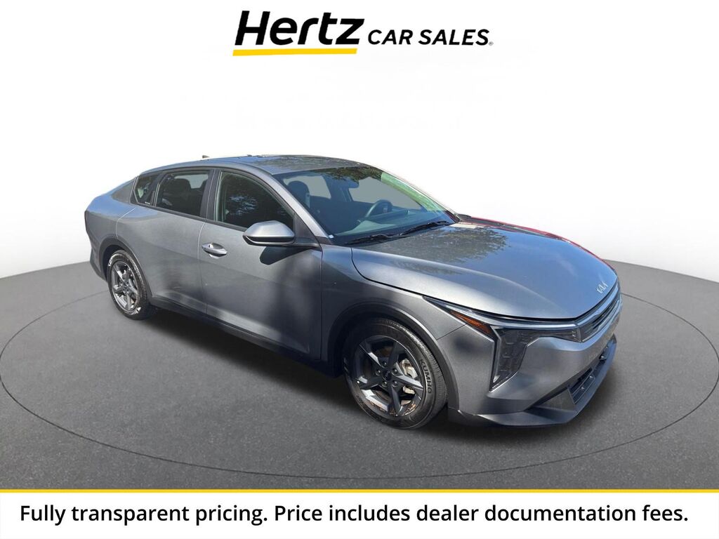 2025 Kia K4 LXS — photo 1 of 1
