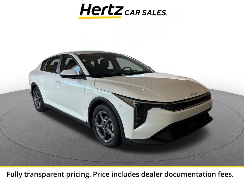 2025 Kia K4 LXS — photo 1 of 1