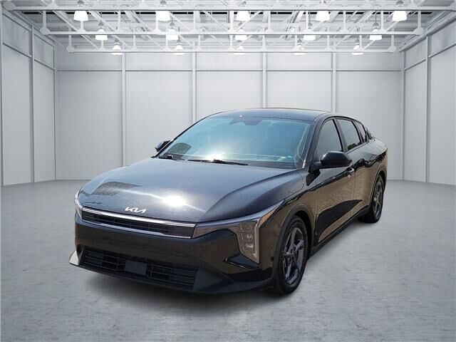 2025 Kia K4 LX