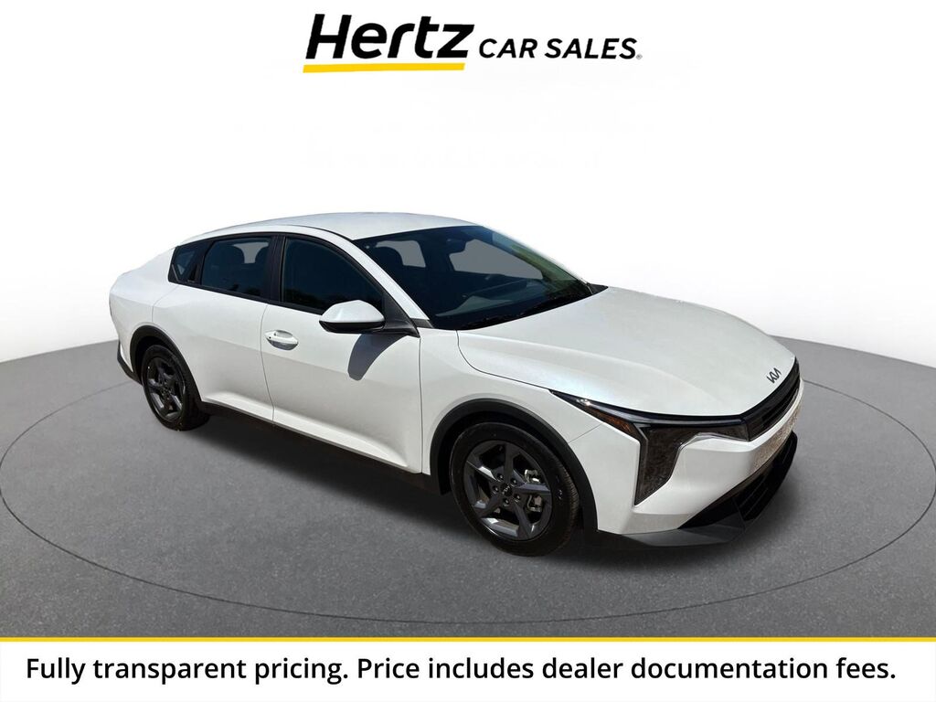 2025 Kia K4 LXS — photo 1 of 1