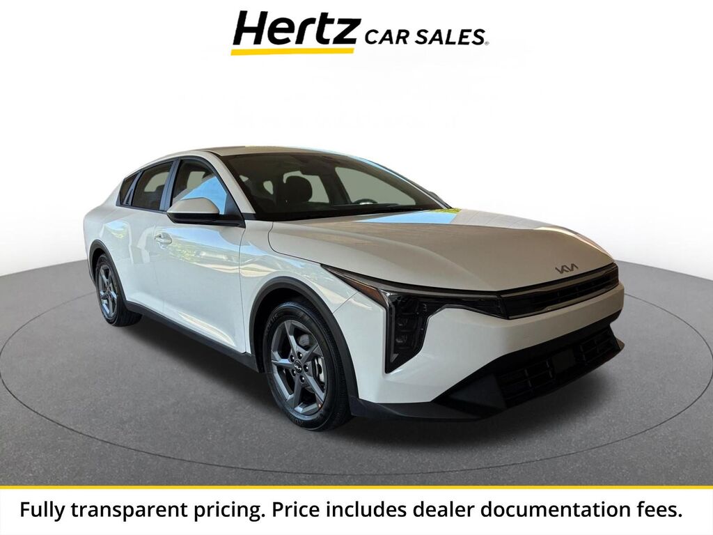 2025 Kia K4 LXS — photo 1 of 1