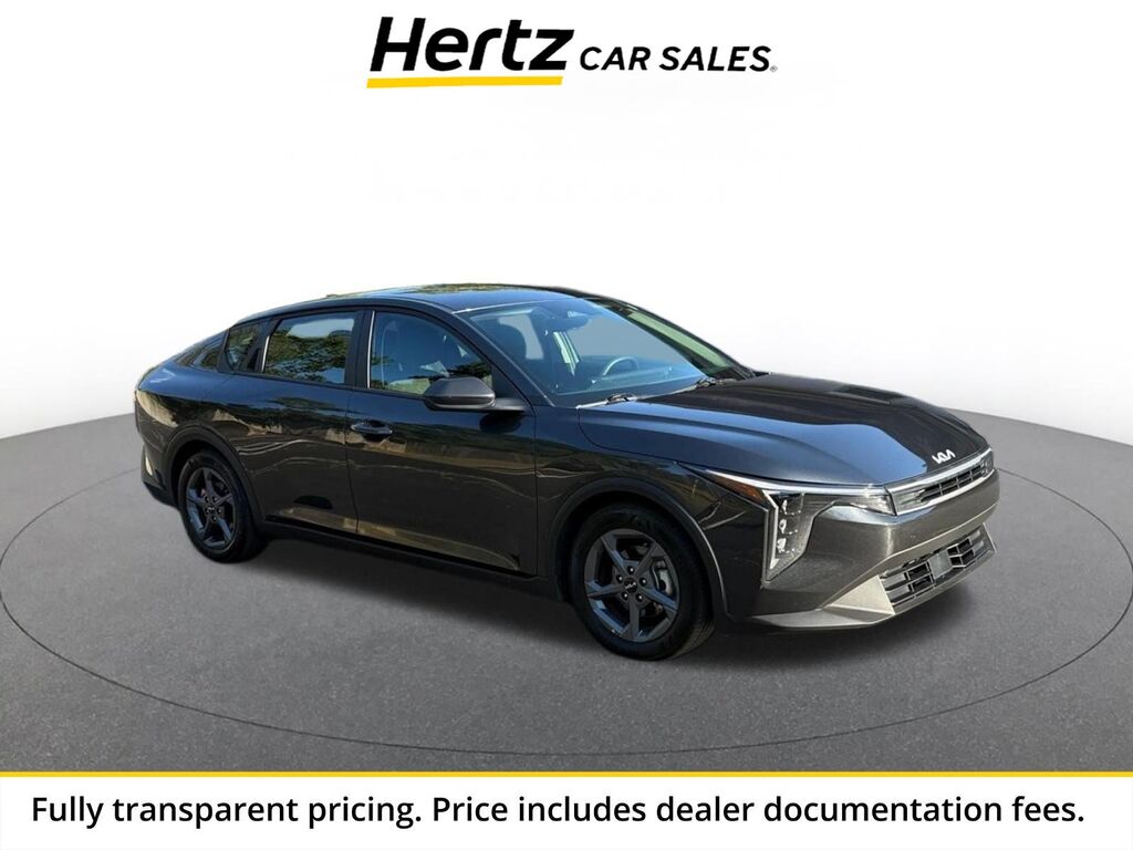 2026 Kia K4 LXS — photo 1 of 2