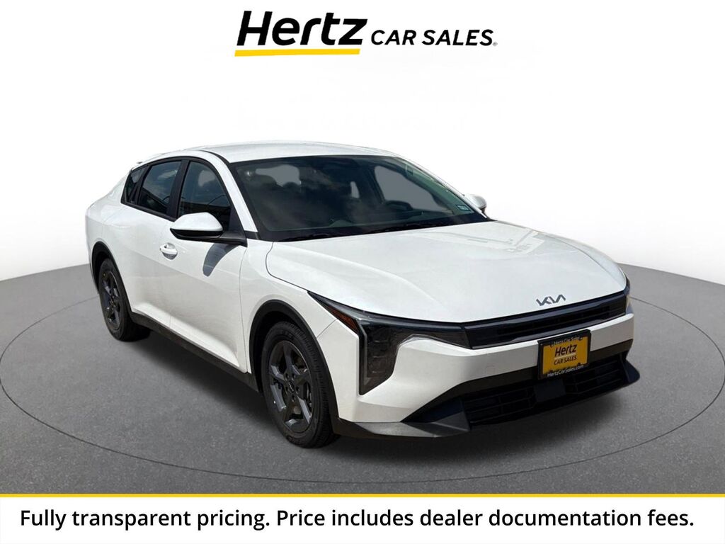 2025 Kia K4 LXS — photo 1 of 1