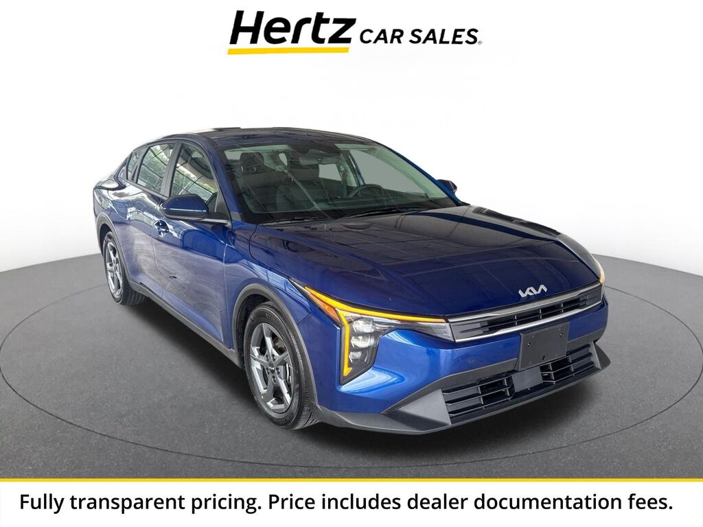 2025 Kia K4 LXS — photo 1 of 1