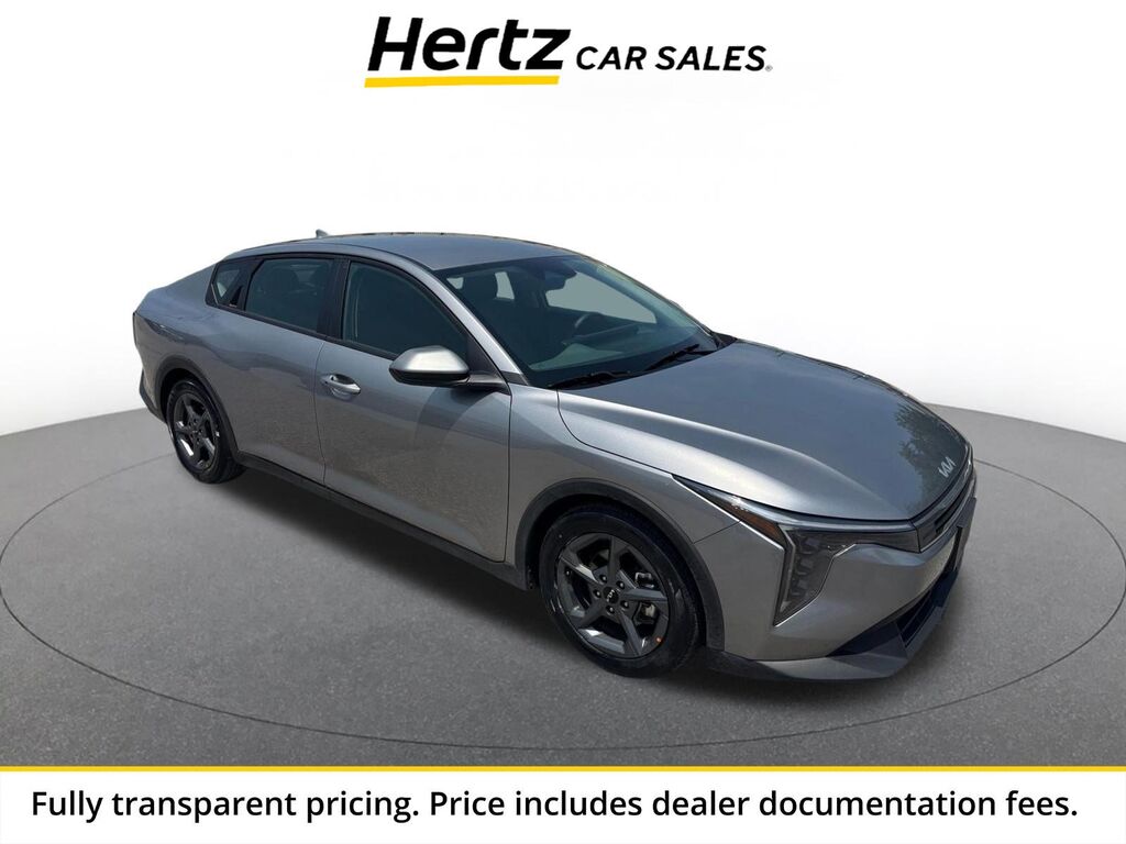 2025 Kia K4 LXS — photo 1 of 1