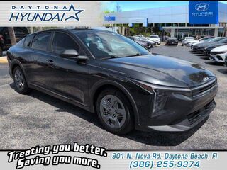2025 Kia K4 LX