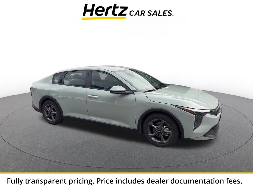 2026 Kia K4 LXS — photo 1 of 1