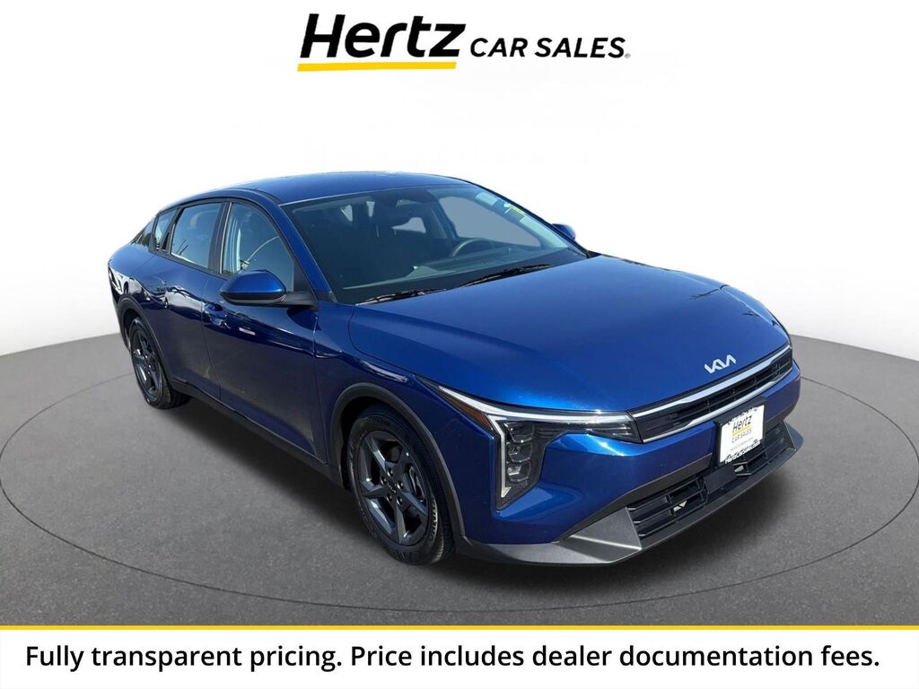 2025 Kia K4 LXS — photo 1 of 1