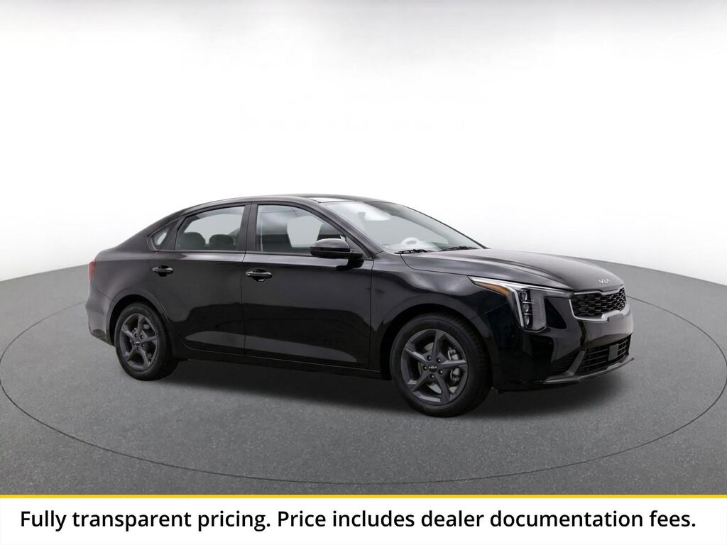 2025 Kia K4 LXS — photo 1 of 1