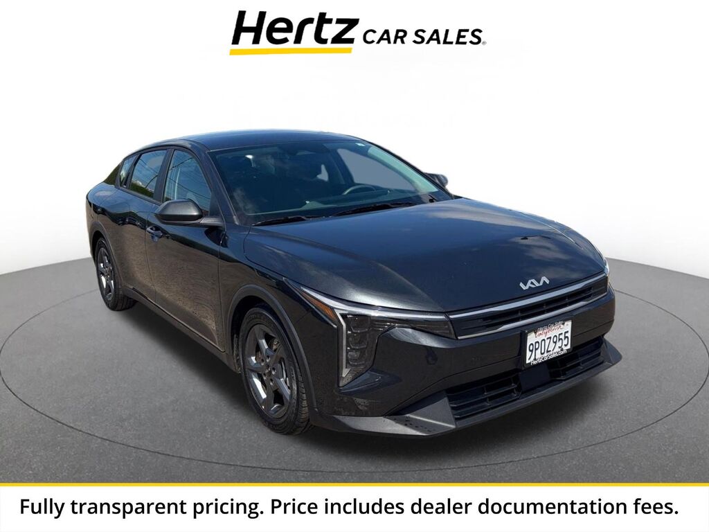 2025 Kia K4 LXS — photo 1 of 1