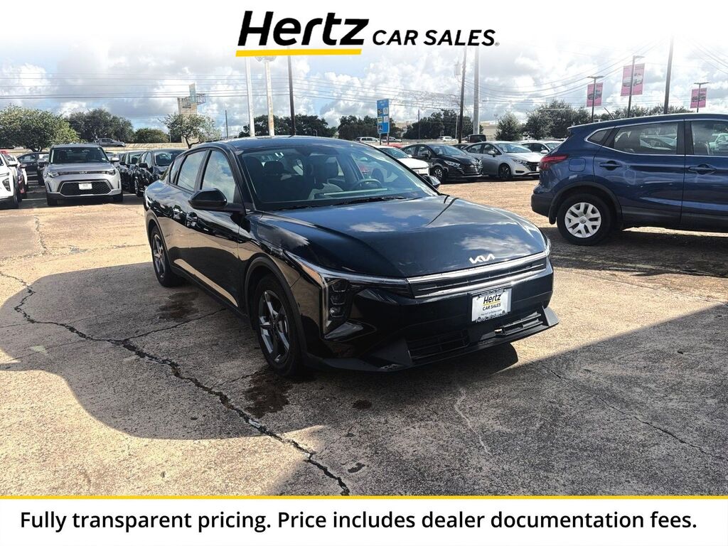 2026 Kia K4 LXS — photo 1 of 1