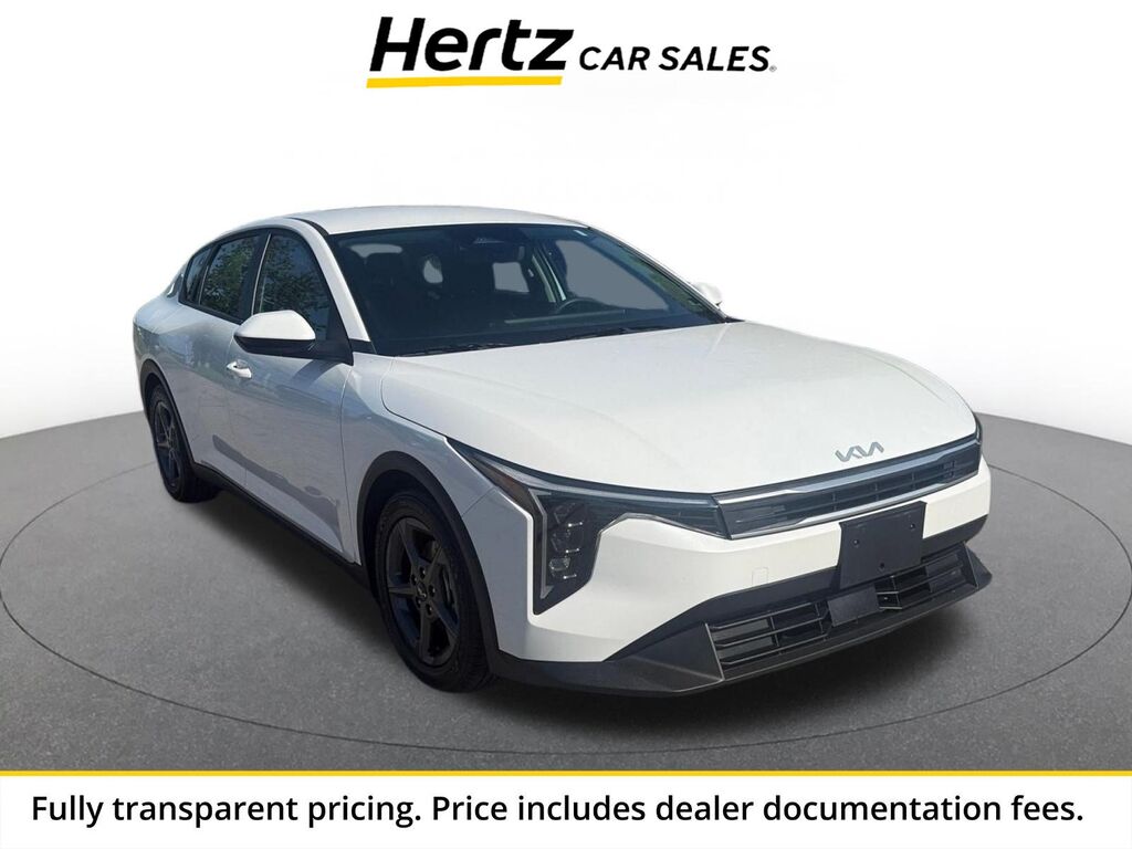 2026 Kia K4 LXS — photo 1 of 2