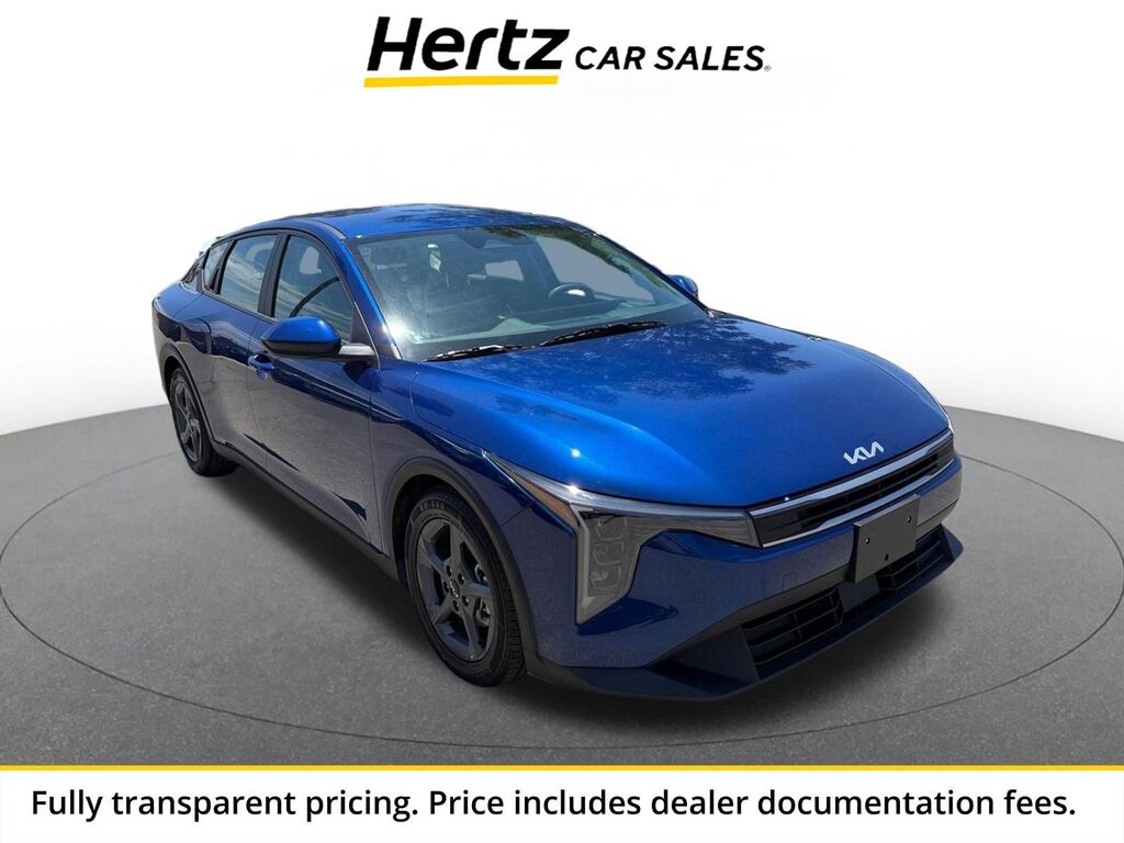 2025 Kia K4 LXS — photo 1 of 1
