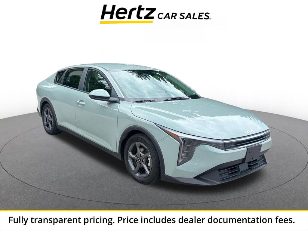 2026 Kia K4 LXS — photo 1 of 1