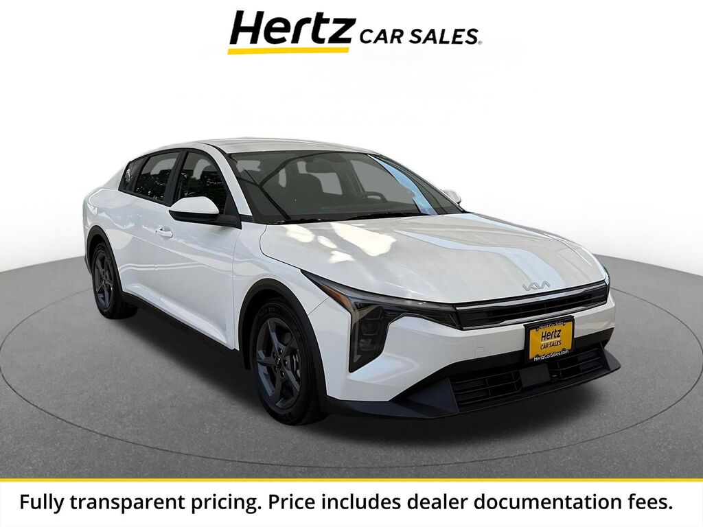 2026 Kia K4 LXS — photo 1 of 1