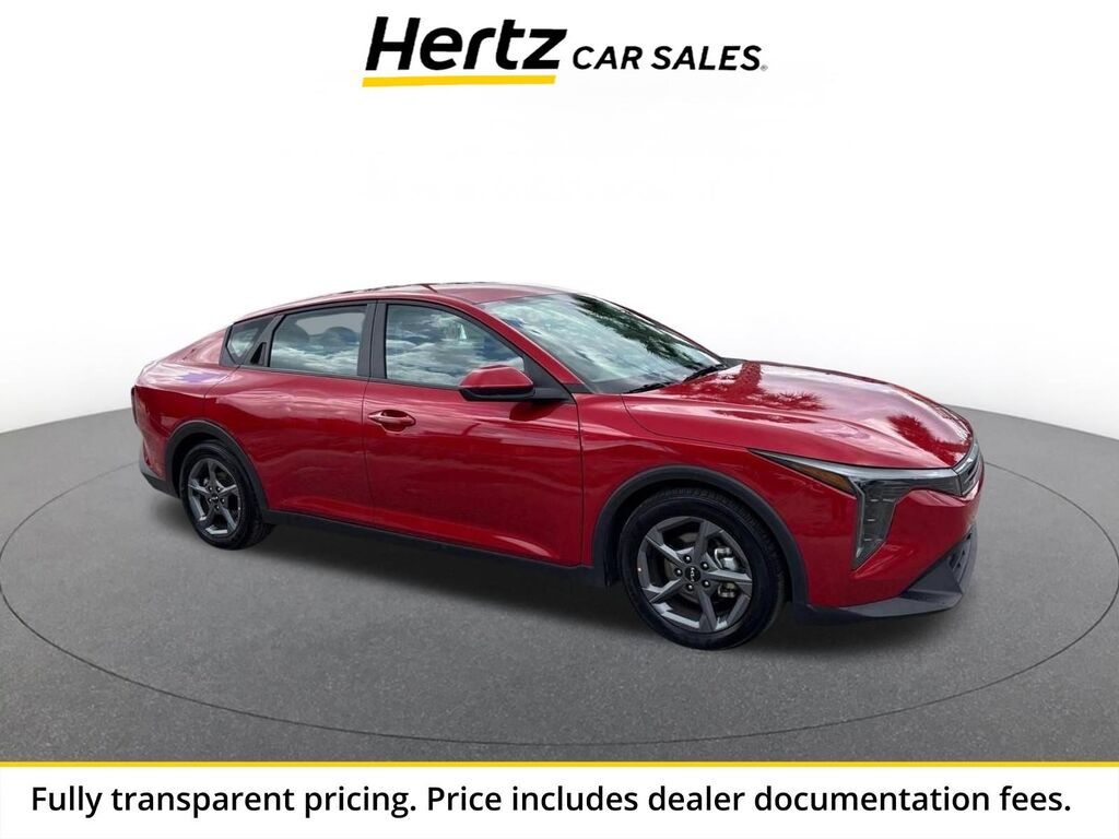 2025 Kia K4 LXS — photo 1 of 1