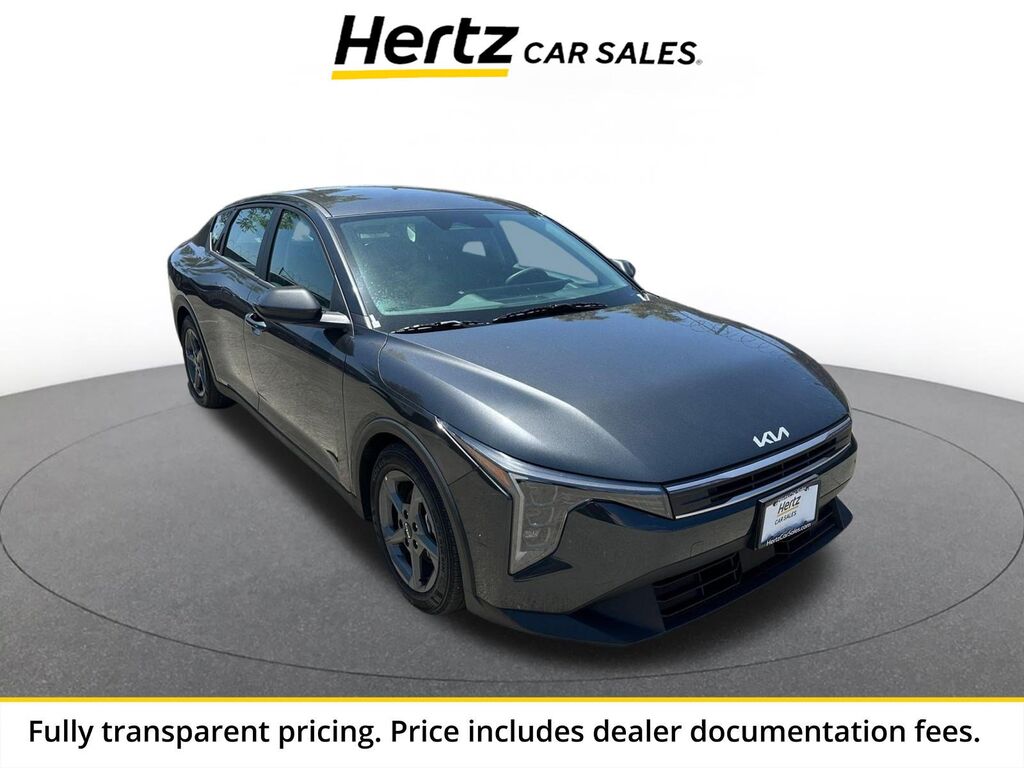 2025 Kia K4 LXS — photo 1 of 1