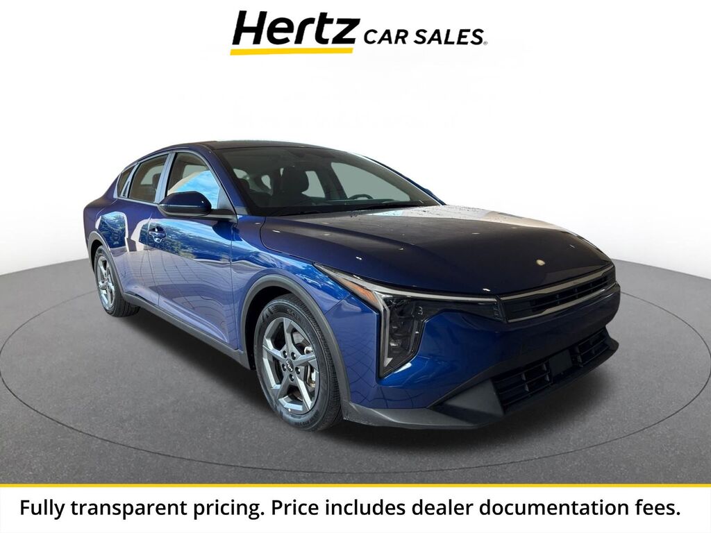2025 Kia K4 LXS — photo 1 of 1