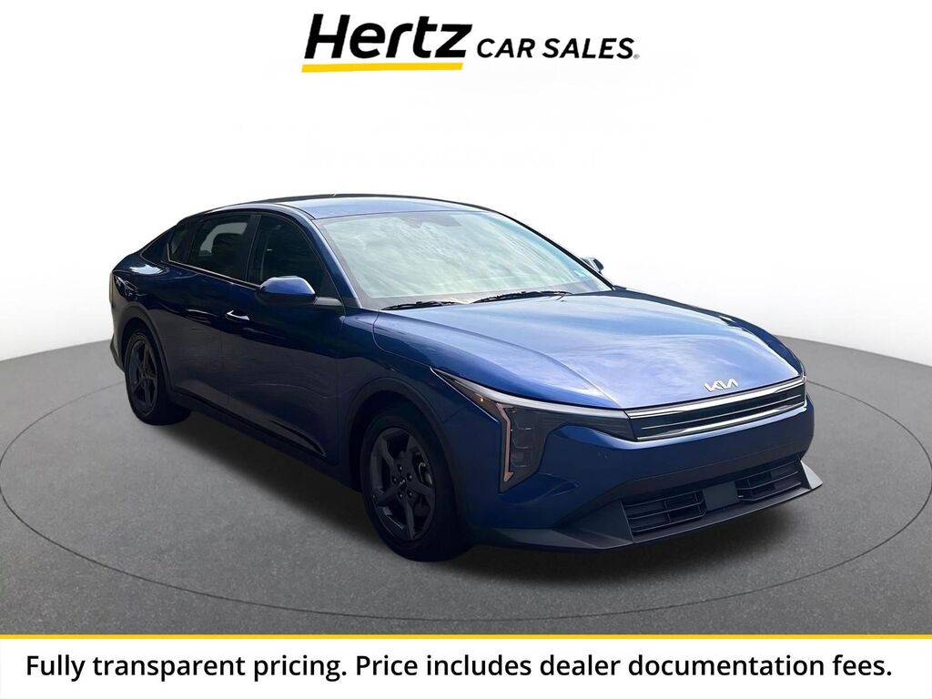 2025 Kia K4 LXS — photo 1 of 1