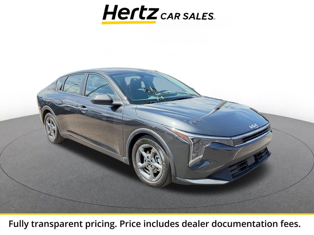 2025 Kia K4 LXS — photo 1 of 1